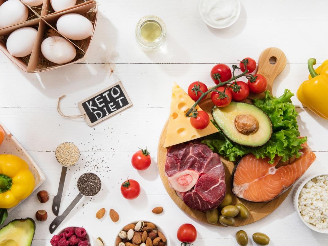 رژیم کتوژنیک چیست + نمونه رژیم کتو رایگان برای لاغری